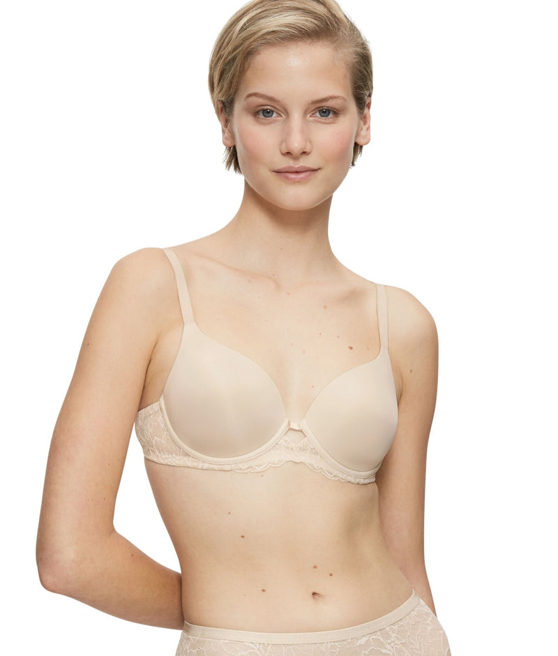 Triumph Amourette Charm Wired Padded Bra in Creamy Dream