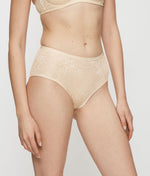 Triumph Amourette Charm Maxi Brief in Creamy Dream