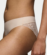 Triumph Body Make-Up Illusion Lace High-Leg Tai Brief Nude Beige