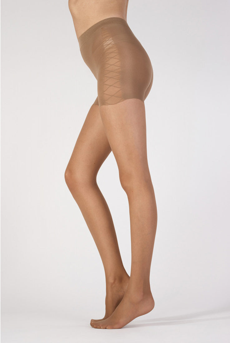 Aristoc 15 Denier Leg Toner Tights in Black/Illusion