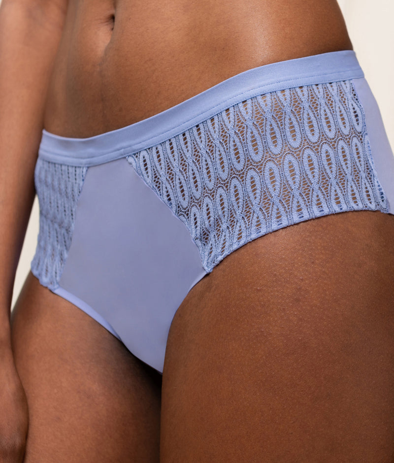 Triumph Aura Spotlight Maxi Brief